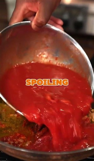 “A sailor’s meal became a global favorite.”🍝 #pasta #pouringplates #food #storytime