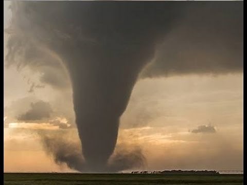 Amazing Tornadoes near Rozel, KS on May 18, 2013