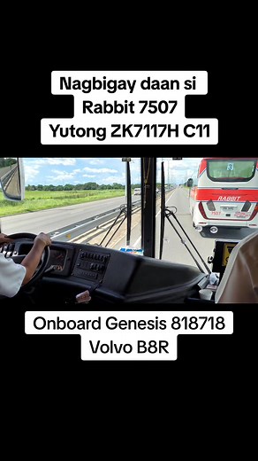 Yutong C11 vs Volvo B8R Comparison