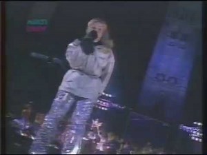 Emjay @ Winterlude Bal De Neige (Canada) In Your Arms