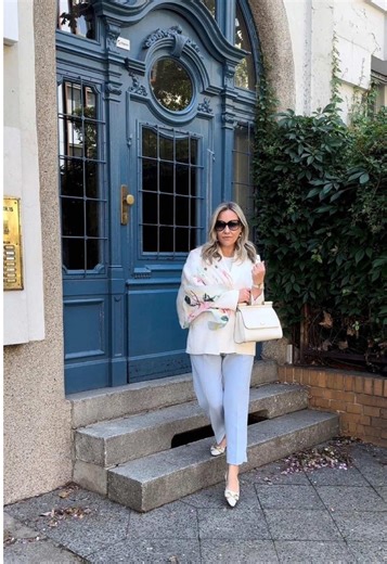 Dress to Impress: The Classy Style Guide for Women