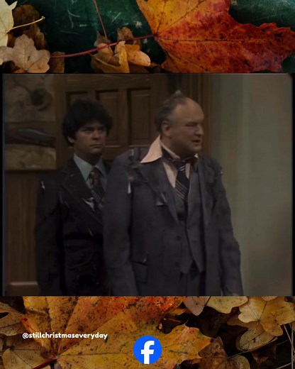 #ThrowbackThursday 🦃📺 Series: WKRP in Cincinnati (1978–1982) Episode: “Turkeys Away” (Season 1, Episode 7) Back in 1978, turkeys quite literally fell from the sky in this iconic WKRP in Cincinnati Thanksgiving episode. Forty live turkeys were dropped from a helicopter onto an unsuspecting Cincinnati shopping mall below. In what was supposed to be a Thanksgiving giveaway promotion, the station’s well-meaning but clueless manager, Arthur “Big Guy” Carlson, decided to drop live turkeys from the a