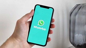अब WhatsApp पर ही निपटा सकेंगे ये काम, कॉन्टैक्ट लिस्ट पर जाने की नहीं पड़ेगी जरूरत- ये है प्रोसेस | Zee Business