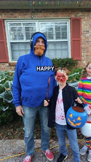 Caseoh rates his fans Halloween costumes. #caseoh #halloween #costume #caseohfunnymoments #caseohfunnyclips | Video Fruit