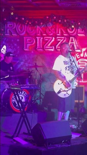Ras 1 at Rock And Roll Pizza