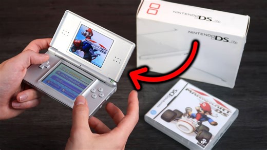 se ha COMPRADO una NINTENDO DS Lite en pleno 2021 😐 Unboxing y juego al MARIO CARRERAS