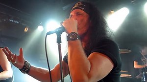 Original AC/DC Singer DAVE EVANS: 'I Don't Follow The Band That Closely'