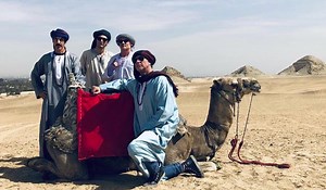 Red Hot Chili Peppers play show at Egyptian pyramids, cover Radiohead's "Pyramid Song": Watch