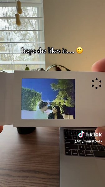 #giftideas #girlfriend #videobook