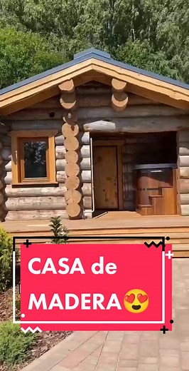 Cabañas de madera sencillas y bonitas en la montaña
