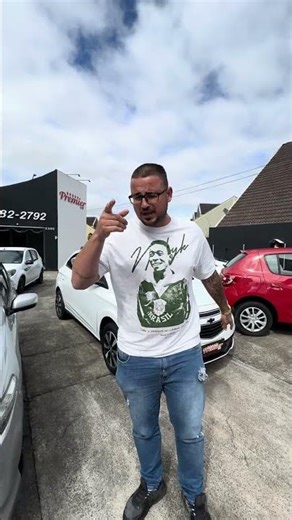 Onix 2015 1.4 AUT - Uma OPORTUNIDADE impecável, muito nova e PERFEITA pro seu final de ano!