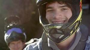 Use it like you hate it. Das Samsung GALAXY Tab Active im Extremtest. Mehr über die Challenge: ► http://spr.ly/6186saO2 | Samsung