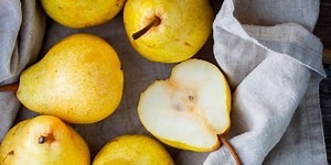 The Trick to Choosing a Perfectly Ripe Pear