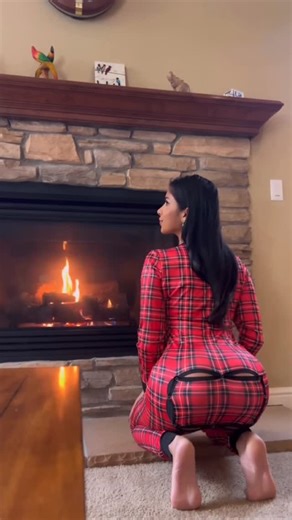 SG on Instagram: "🪵🔥 @slayhil is going to keep us warm!"