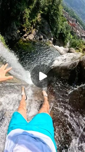 Simon Brunner | Outdoor Athlete on Instagram: "Slide into Paradise ✨🌴 @simi_brunner close to @stella_tiana in the water 🎯"