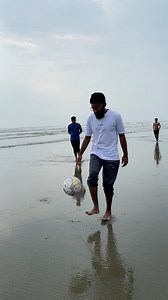 Beach Football 🔥 কক্সবাজারে হালকা ফুটবল ম্যাচ 😁 | The Instructor