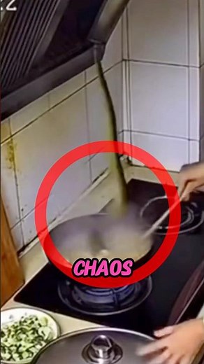 A Snake Fell Into Her Cooking Pot 😳🐍🍲