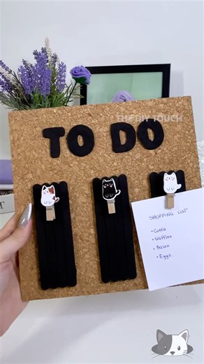 DIY Minimal To-Do Board Hack #diy #organization #homedecor #diydecor #desksetup #minimal #crafts