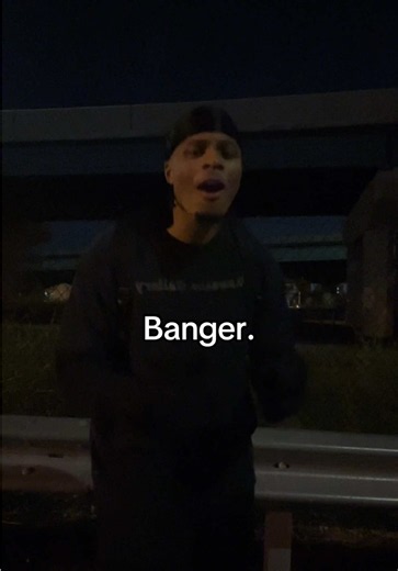 Banger singing duet ideas: duet songs to sing now