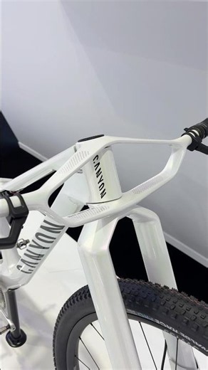 NEW Canyon LUX ERA, look at those bars 🤍