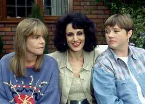 Birds of a Feather Set To Return For A Christmas Special