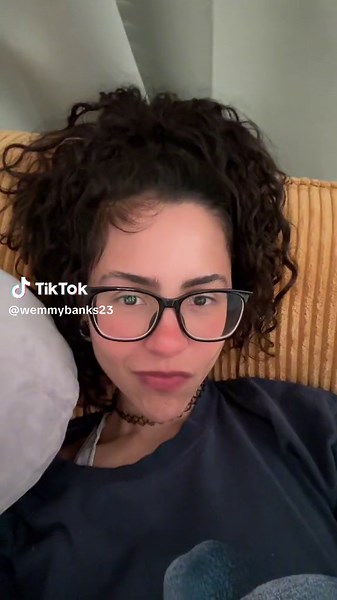 Emmy banks ❤️ (@wemmybanks23)’s video of emmy banks