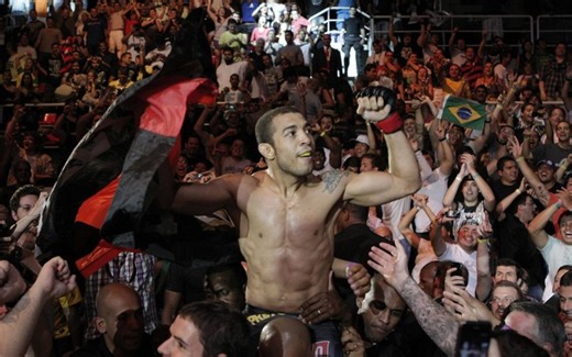 "I thought he was making fun of me" - Jose Aldo relives 'funny' moment when he wound up in trouble with the commission for jumping into the crowd at UFC 142
