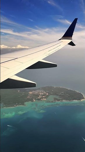 Copa Airlines landing at Cartagena Airport, Colombia from Panama City, Panama