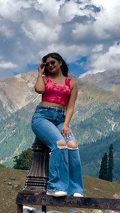DM FOR SHOOT 💕❤️ . . . . . #trending #reels #viral #feelings #goodvibes #poses #nature #love #newone #horselover🐴 #poses #singelvideos #new #thajwasglaciersonamarg🗻🏔️ #staysafe #videography | Umer Kashmir