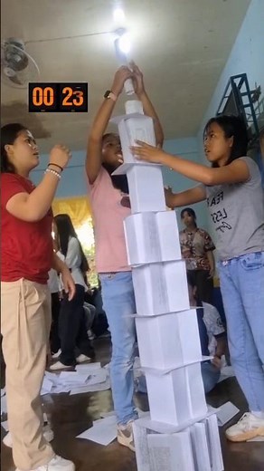 Paper Tower Challenge (5 minutes)