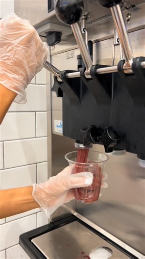 12 reactions | Viral, creamy, pistachio perfection  Try our Dubai Pistachio Parfait today! #oolabowls #hamiltonmillga #oolabowlshamiltonmill #eatlocal #fuelyourbody | Oola Bowls Hamilton Mill GA | Facebook