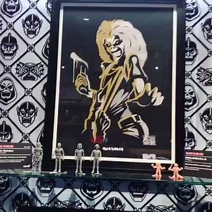 Here's an advance look at the Super7 x Iron Maiden pop-up shop that opens today at the Super7 San Francisco store! Don't blink or you might miss the world premiere of the pre-production casts of our upcoming ReAction 3.75" and MUSCLE 1.75" Eddie figures (out Fall 2017). In addition to the limited and exclusive Super7 x Maiden items, we also have a VERY limited quantity of the Killers watch by Vannen Watches in stock (only 250 made) and a selection of the awesome limited edition Maiden screen pri