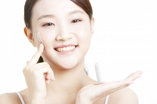 23 Moisturizer/Pelembab yang Bagus & Terbaik 2026