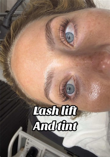 Lash Lift and Tint: How to Do a Lash Lift at Home Safely