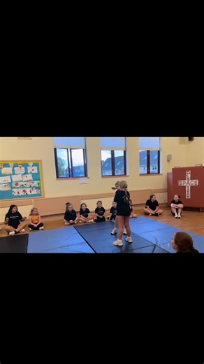 Message on Facebook @cheekypopscheersquad for more info!💚#cheekypopscheersquad #cheerleading #cheersquad #cheercoach #tumble