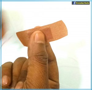 313K views · 771 shares | Band-aid Hack Follow Everyday Hacks for more such hacks | Everyday Hacks | Facebook