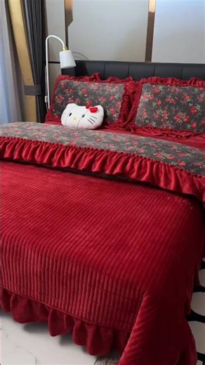Elegant furniture bedding winter sheets " #shortsfeed