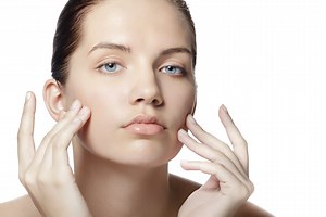 Easy test uncovers warning sign you may have a calcium deficiency - it only takes seconds