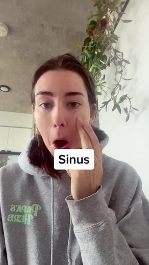How to Clear Your Sinuses with Simple Pressure Points