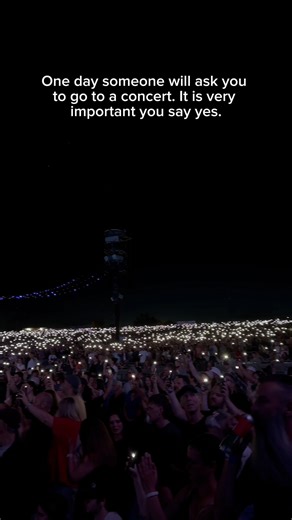 This is your hint to get concert tickets for the holidays! 🎁 | Utah First Credit Union Amphitheatre