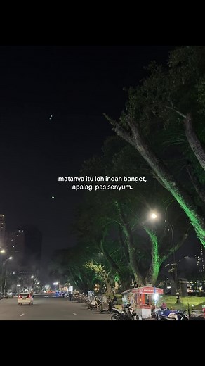 Senyum Manis & Kata Ulang Tahun Teman Cowok