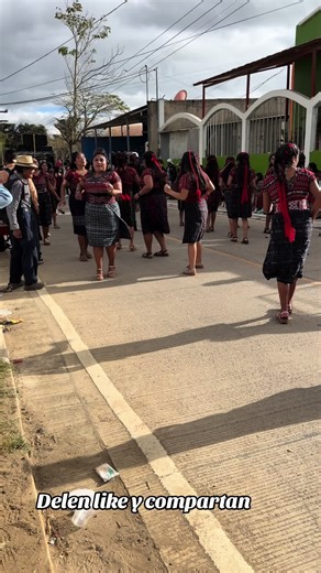 Feria de bola de oro #@♡☆☆perla yancos ☆☆♡ @🐬David📸🐬🐙 💙🏹🇬🇹