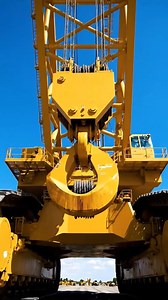 Monster truck machine | See Technology