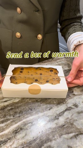 Mimi Rose Bake & Bar | Walnut Cracker Bars🤎 Dm or link in bio to order ✨ #crackerbars #homebakery #cozytreats #kosherbakery #boxofwarmth #giftideas #foodgifts | Instagram