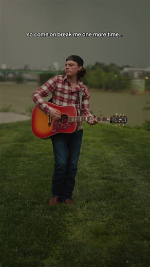 New era loading this week!!! @Blake Whiten #blakewhiten #country #music #newmusic #breakme