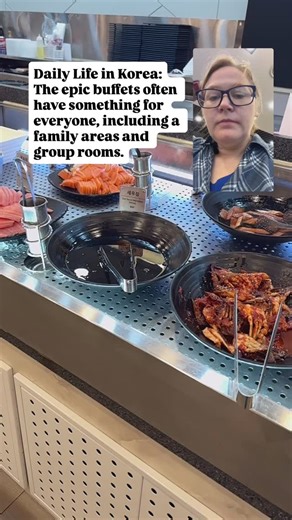 쿠쿠 Sushi buffets in Korea have sooo much. This on in Songtan near Osan Air Force Base in Pyeongtaek offers something for everyone. For us today, it was food quick after a very busy day. Kuukuu Premium Menu Pricing (120 Dishes) Weekday Lunch (before 5:00 PM) • Adults / Middle & High School Students: ₩24,900 Weekday Dinner (after 5:00 PM) • Adults / Middle & High School Students: ₩29,900 Weekends & Public Holidays • Adults / Middle & High School Students: ₩31,900 👦 Children’s Prices • Elementary 