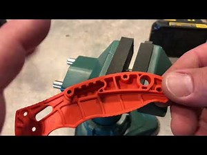How-To Change Hardware & Disassemble - Spyderco Manix2 Lightweight!!!