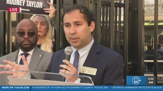 Advocates rally at Atlanta ICE office to stop deportation of Georgia barber