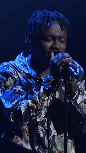 Run. Toussaint Chiza brought his voice and personal story to the #NansenAward ceremony. His performance is more than music — it fills the room with emotion and a sense of shared humanity. 💙 Singing for the people who are changing the world, inspired by the stories of refugees and his own journey. | UNHCR, the UN Refugee Agency