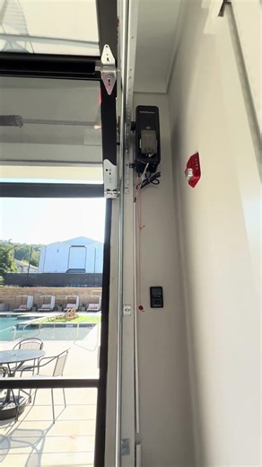 Liftmaster 8500 on a 12x8 Haas 110